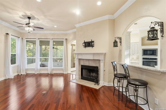 8218 plum valley, San Antonio, TX 78255