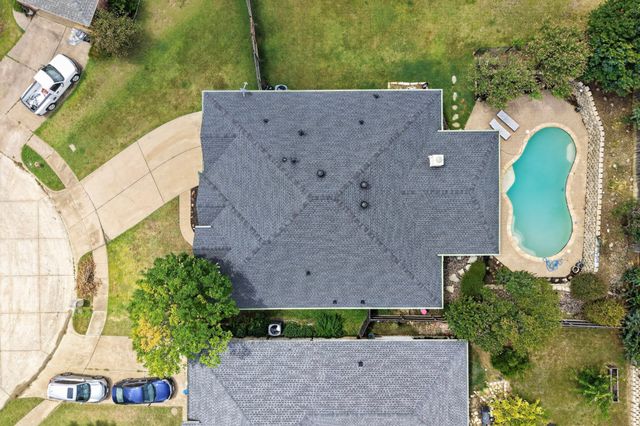 1012 Hidden View Court, Burleson, TX 76028