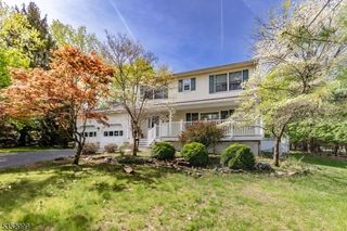 97 Bennington Pkwy, Franklin Twp., NJ 08823