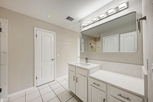 10701 Pinkney LN, Austin, TX 78739