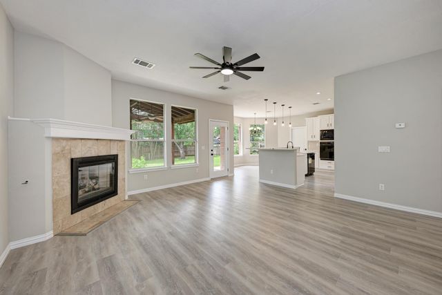 10701 Pinkney LN, Austin, TX 78739
