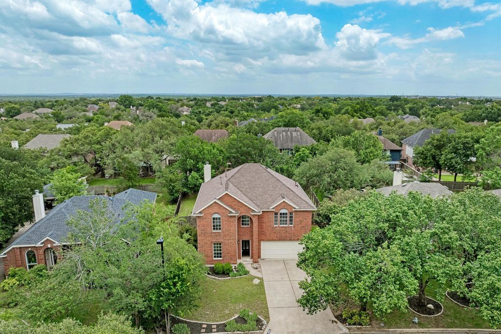 10701 Pinkney LN, Austin, TX 78739