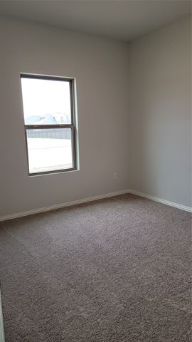 556 Meadow Run Drive, Van Alstyne, TX 75495