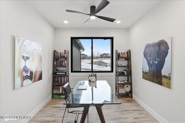 6644 E Gateway Drive, Wasilla, AK 99654