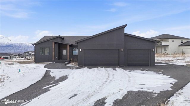 6644 E Gateway Drive, Wasilla, AK 99654