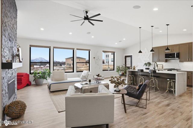 6644 E Gateway Drive, Wasilla, AK 99654