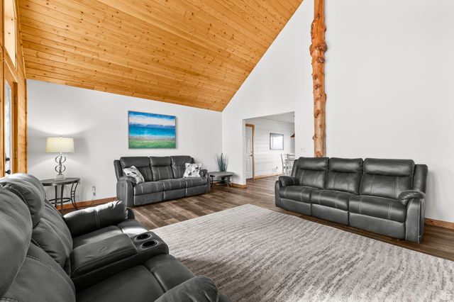 495 W BUTTERCUP LN, Garden City, UT 84028