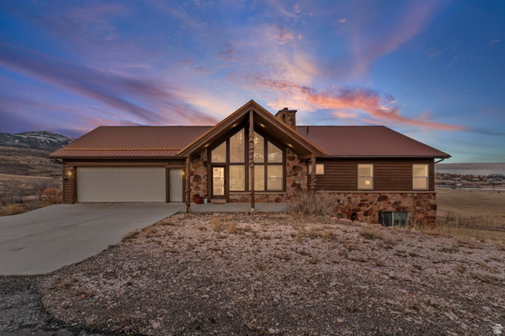 495 W BUTTERCUP LN, Garden City, UT 84028