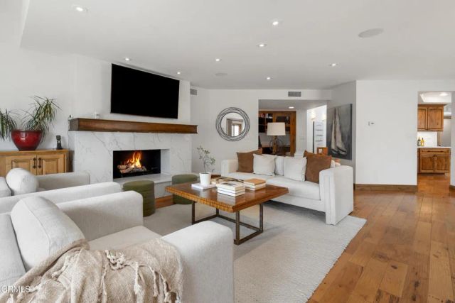 4008 Mariner Circle, Westlake Village, CA 91361