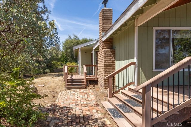 54481 Pinchot Dr., North Fork, CA 93643