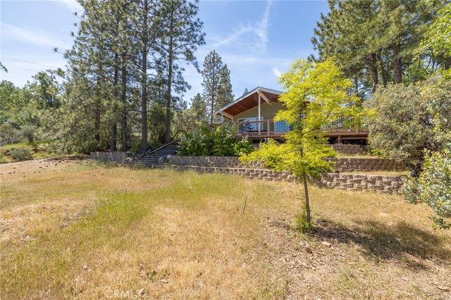 54481 Pinchot Dr., North Fork, CA 93643