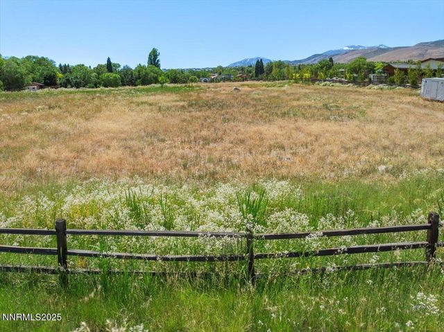 2800 Holcomb Ranch Lane, Reno, NV 89511