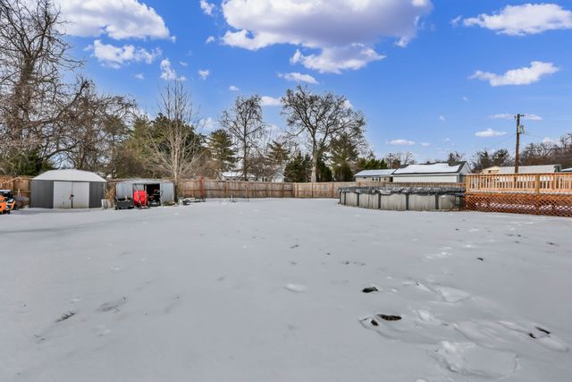 2421 Pendleton Dr, Clarksville, TN 37042