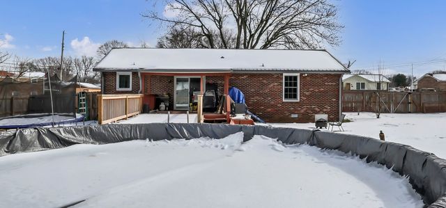 2421 Pendleton Dr, Clarksville, TN 37042