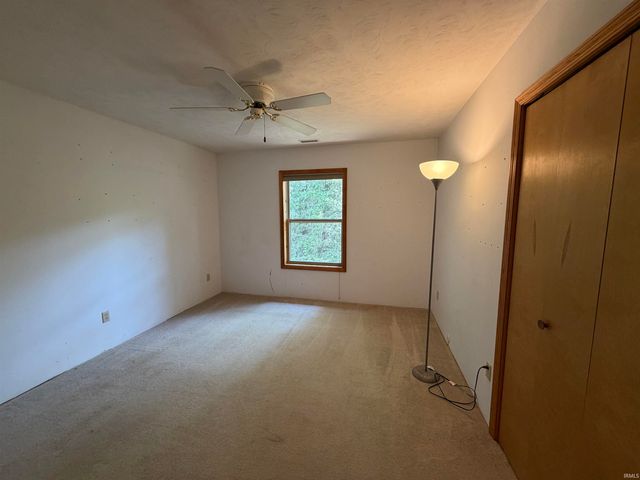 7675 Ault Road, Freedom, IN 47431