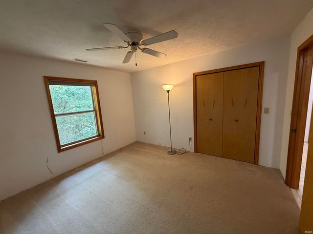 7675 Ault Road, Freedom, IN 47431