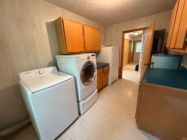 7675 Ault Road, Freedom, IN 47431