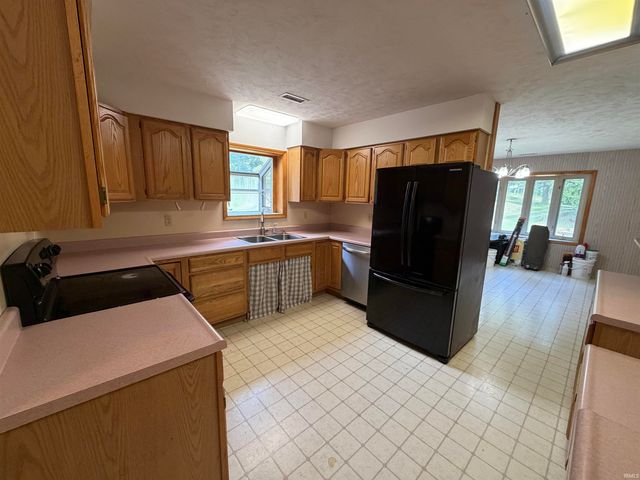 7675 Ault Road, Freedom, IN 47431