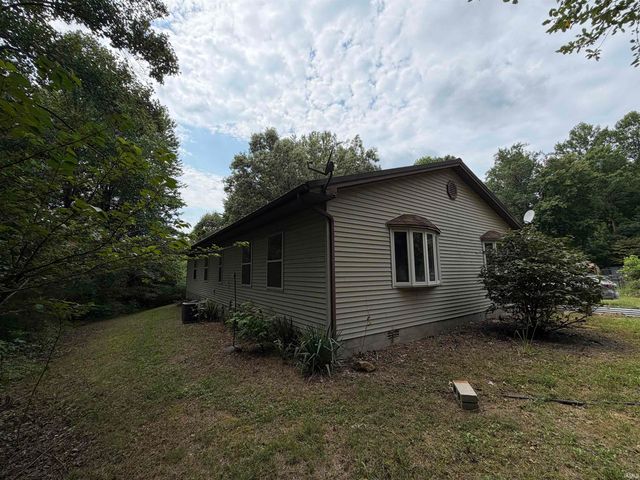 7675 Ault Road, Freedom, IN 47431