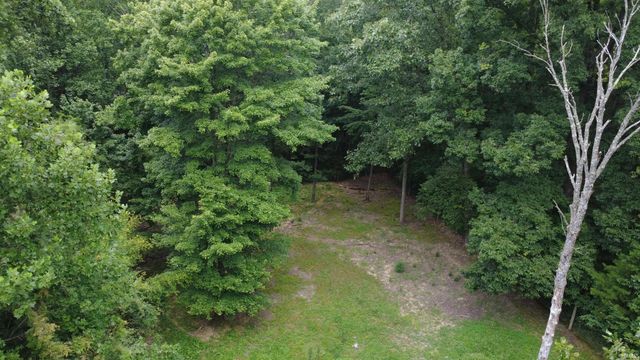 7675 Ault Road, Freedom, IN 47431