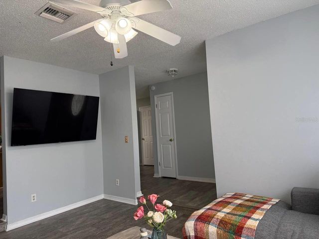 290 HILLSIDE DRIVE, Clermont, FL 34711