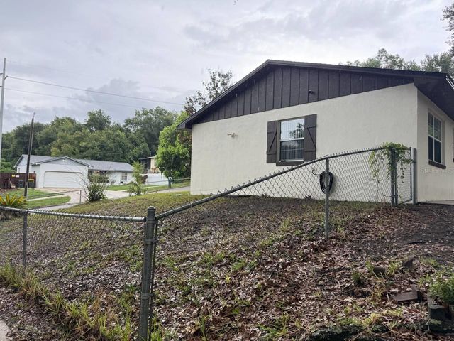 290 HILLSIDE DRIVE, Clermont, FL 34711