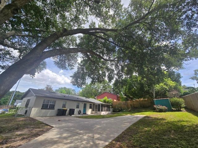 290 HILLSIDE DRIVE, Clermont, FL 34711