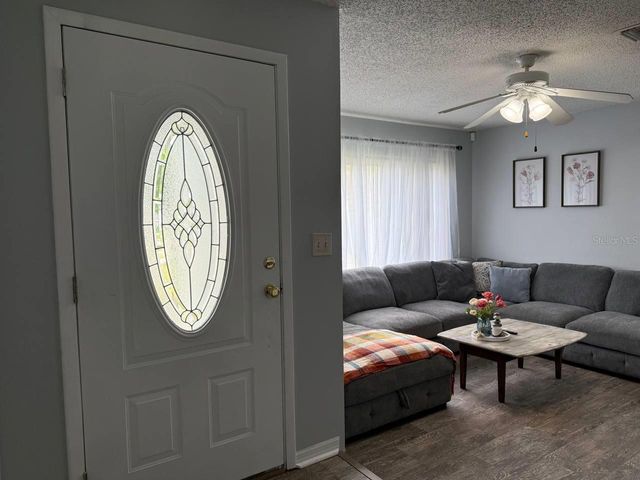 290 HILLSIDE DRIVE, Clermont, FL 34711