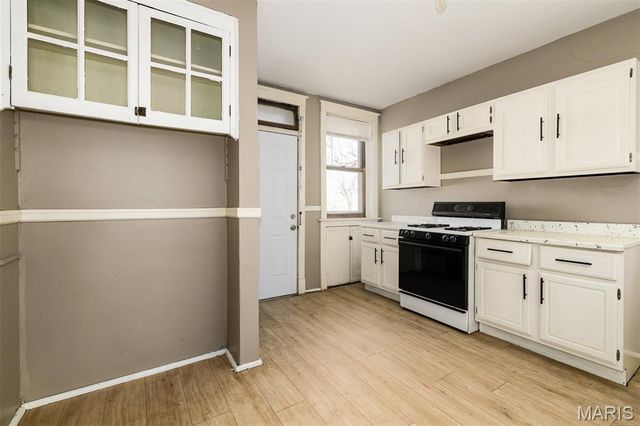 5321 Michigan Avenue, St Louis, MO 63111