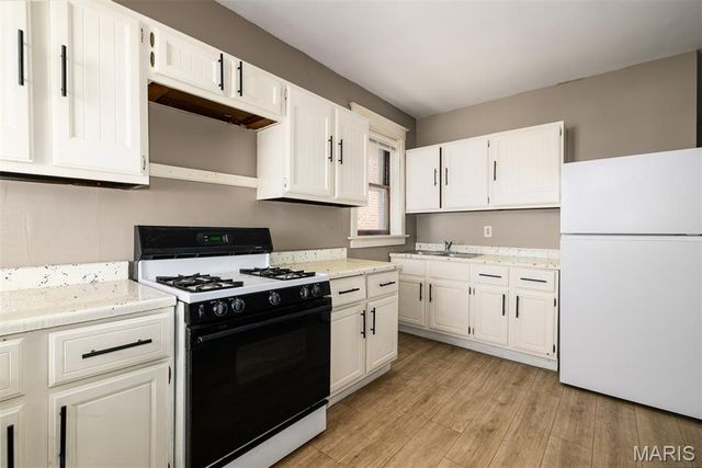 5321 Michigan Avenue, St Louis, MO 63111