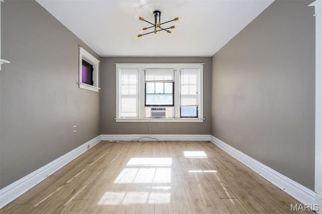 5321 Michigan Avenue, St Louis, MO 63111