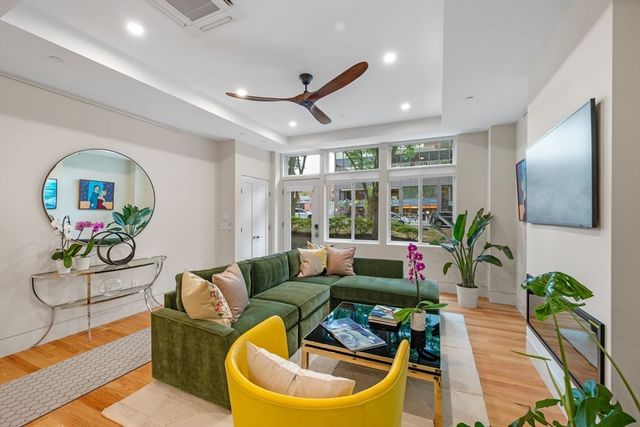 950 Massachusetts Avenue CB3, Cambridge, MA 02139