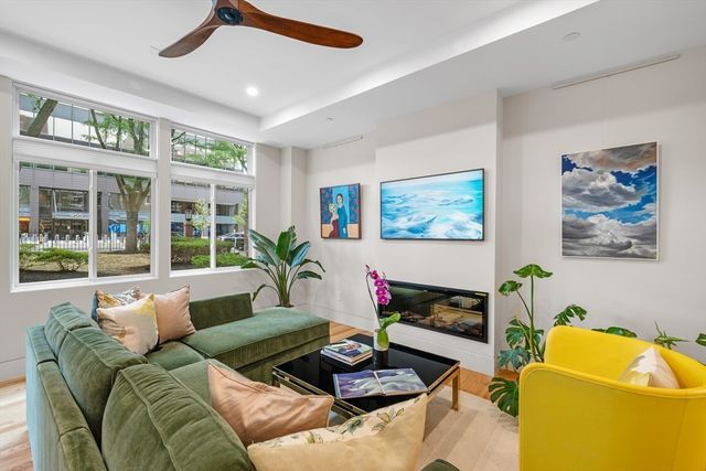 950 Massachusetts Avenue CB3, Cambridge, MA 02139