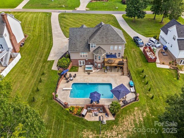 415 Autumnlight Drive, Salisbury, NC 28147