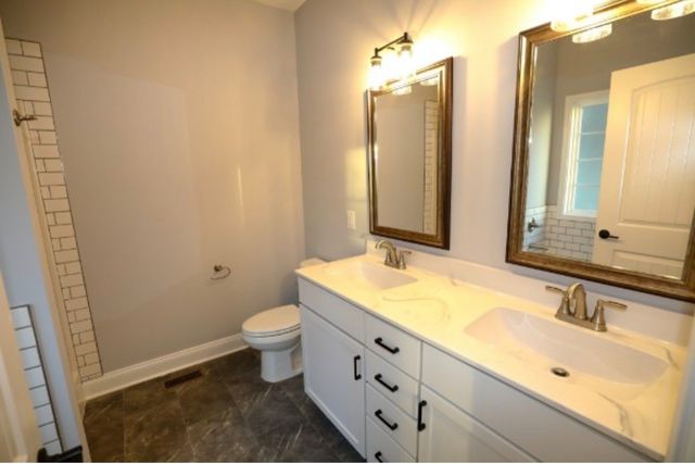 7246 Winding Way, Pleasant View, TN 37146