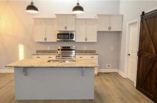 7246 Winding Way, Pleasant View, TN 37146