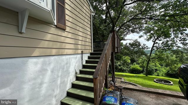 1521 AMALFI DR, Westminster, MD 21157