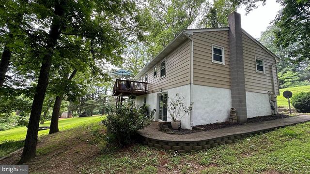 1521 AMALFI DR, Westminster, MD 21157