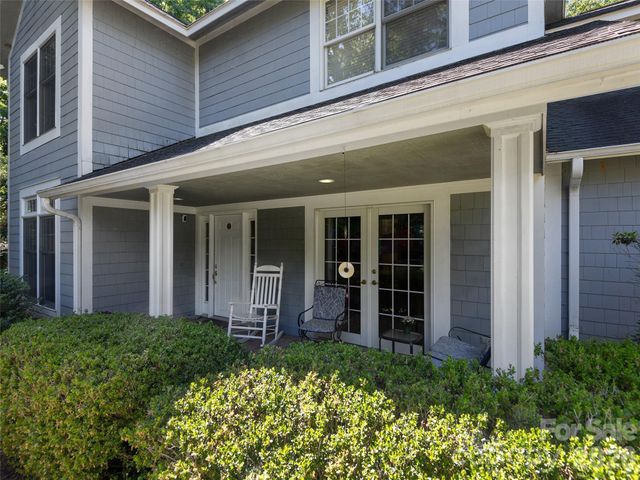 177 Skyview Circle, Asheville, NC 28804