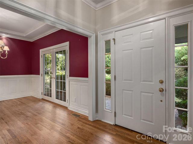 177 Skyview Circle, Asheville, NC 28804