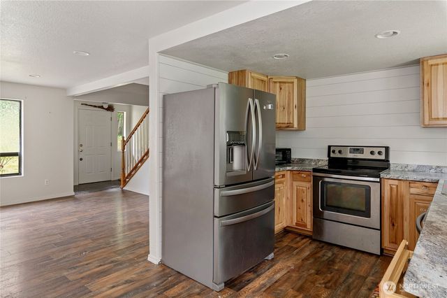 3857 Creek View Court SE, Port Orchard, WA 98366