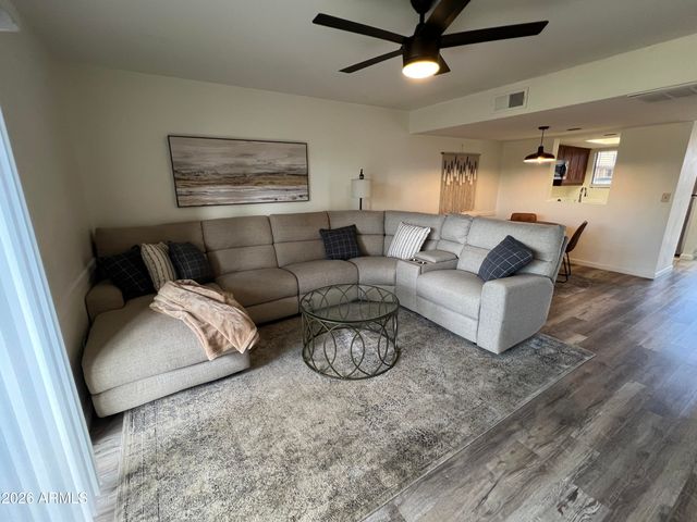 617 W 13TH Street, Tempe, AZ 85281