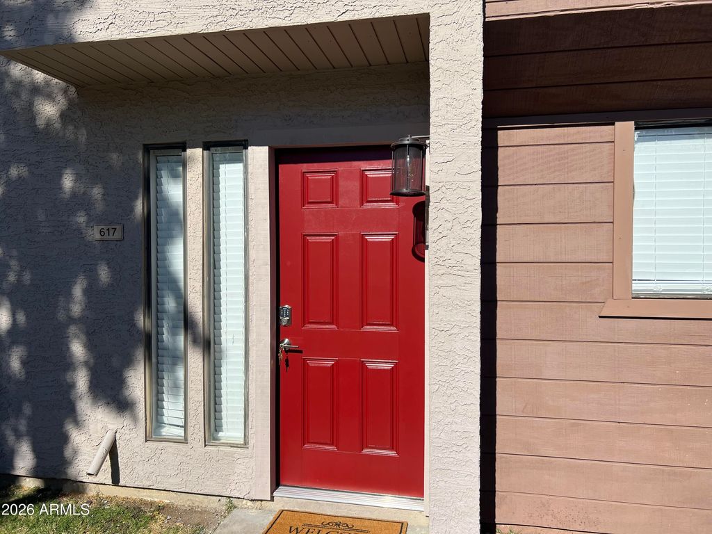 617 W 13TH Street, Tempe, AZ 85281