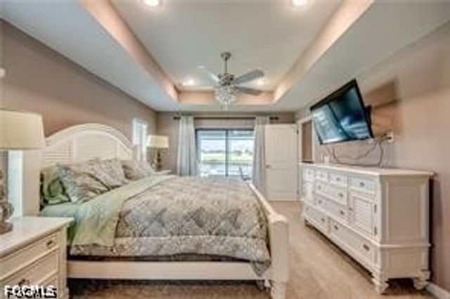 1042 NW 32nd PL, Cape Coral, FL 33993