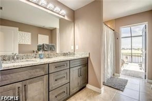 1042 NW 32nd PL, Cape Coral, FL 33993