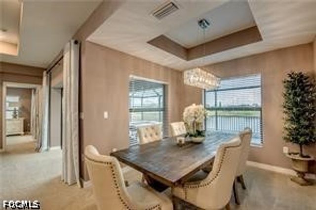1042 NW 32nd PL, Cape Coral, FL 33993