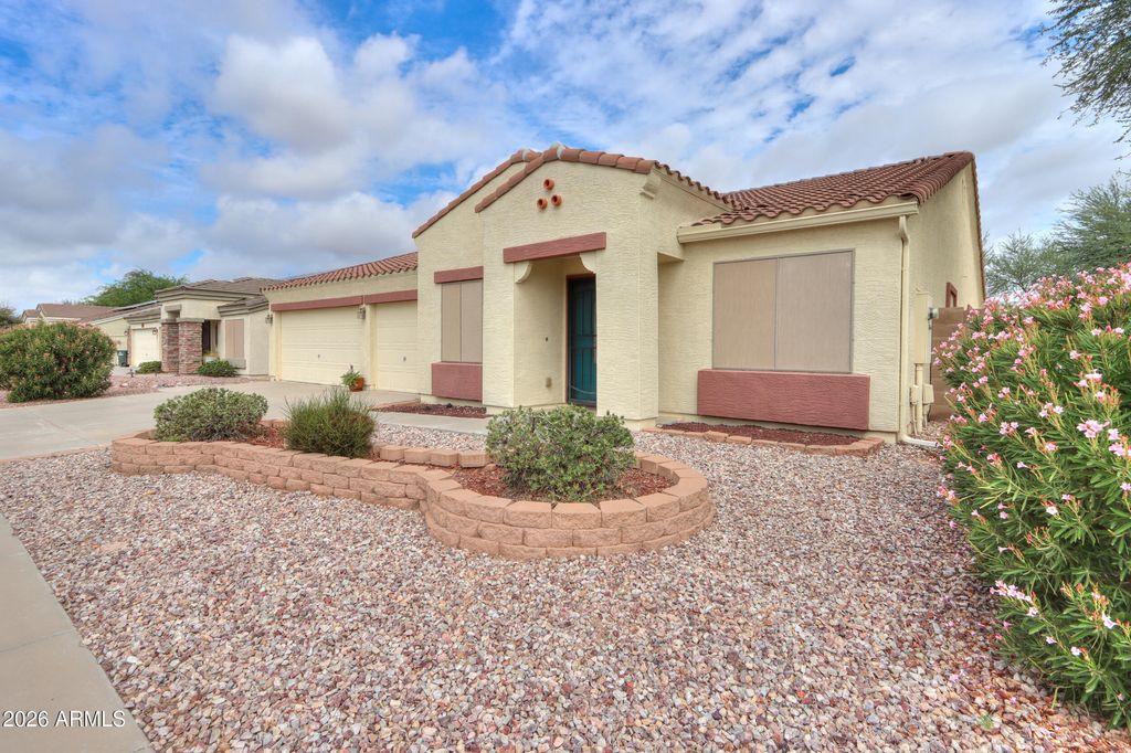 518 E BLACK DIAMOND Drive, Casa Grande, AZ 85122 — photo 4