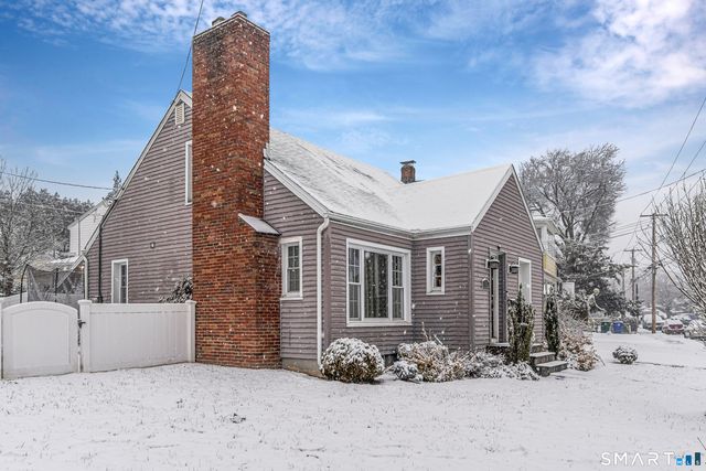 15 Henry Avenue, Stratford, CT 06614