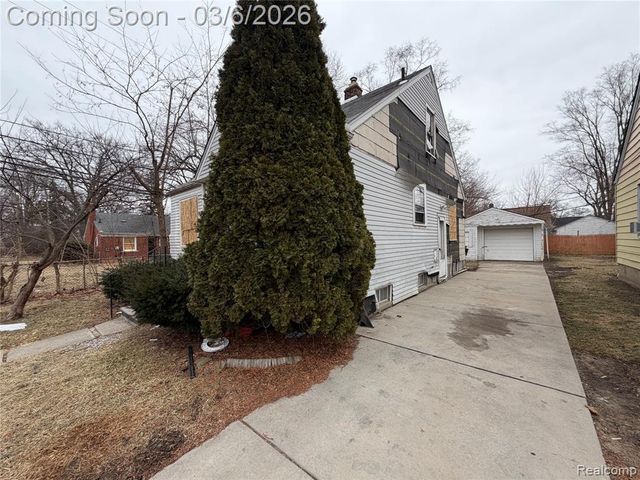 17228 Munich Street, Detroit, MI 48224