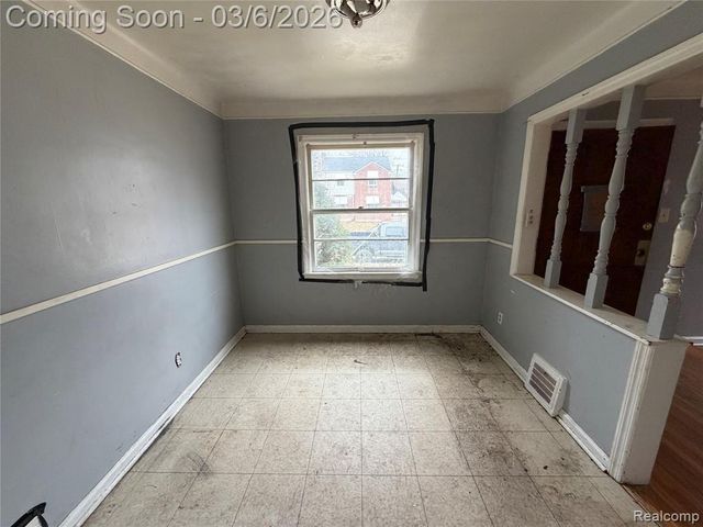 17228 Munich Street, Detroit, MI 48224